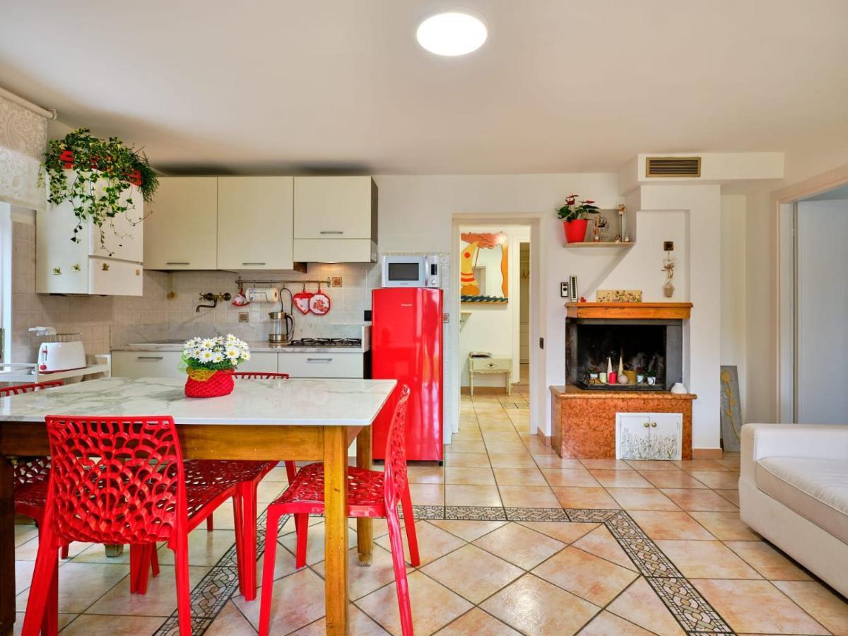 Domus Garda Apartment การ์ดา ภายนอก รูปภาพ