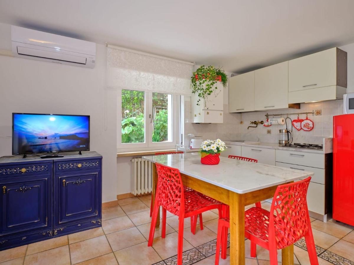 Domus Garda Apartment การ์ดา ภายนอก รูปภาพ