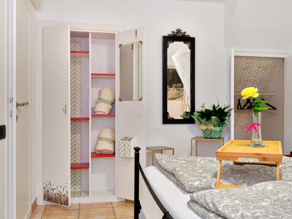 Domus Garda Apartment การ์ดา ภายนอก รูปภาพ