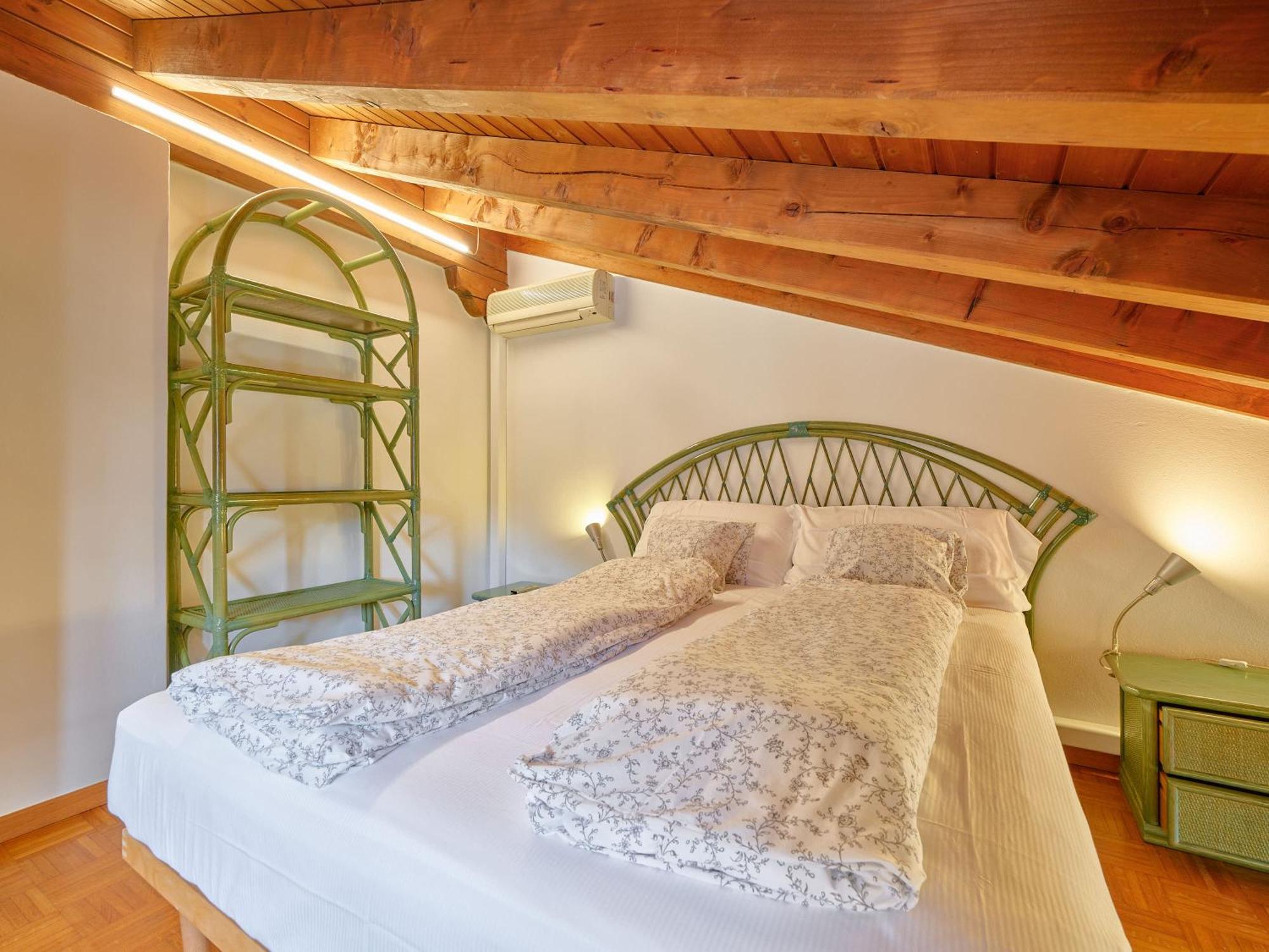 Domus Garda Apartment การ์ดา ภายนอก รูปภาพ